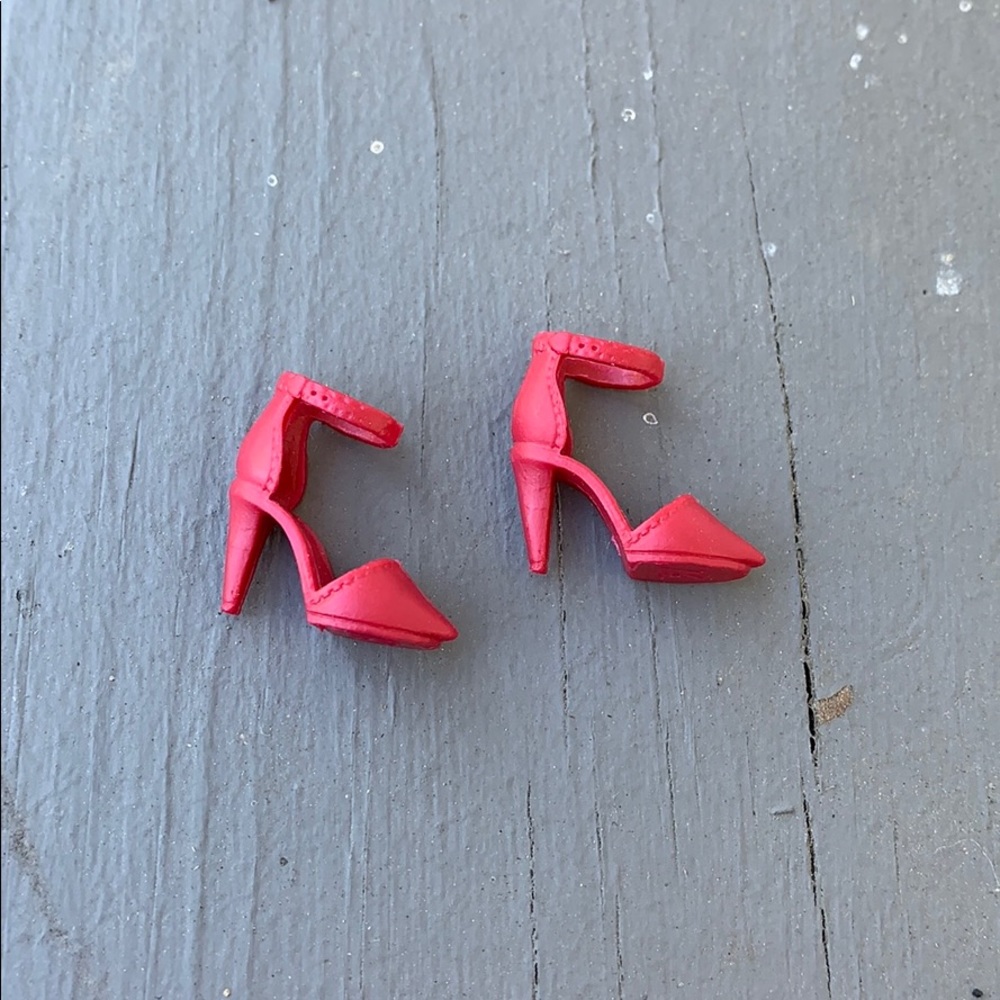 Dark red pointed Barbie heels